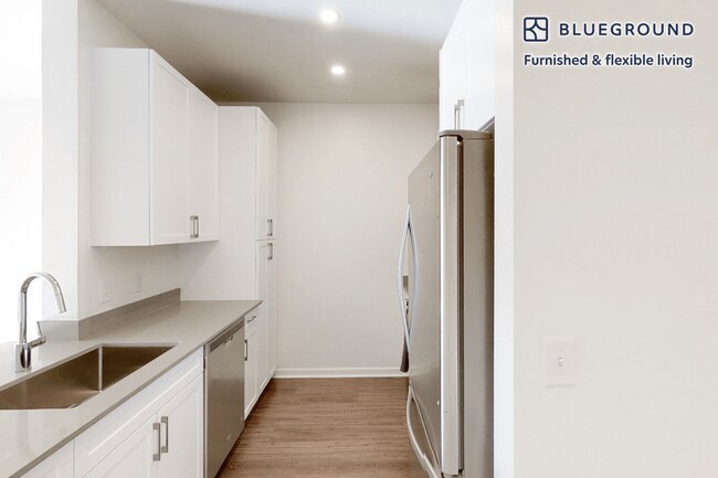 14000 Avalon Dr unit FL1-ID5664A, Northborough, MA 01532 - photo 5