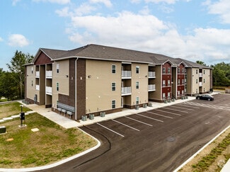 229 E Johnson Cir, Clarksville, TN 37040