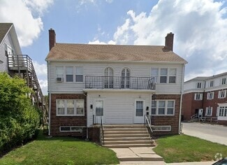 14 N Russell St, West Lafayette, IN 47906