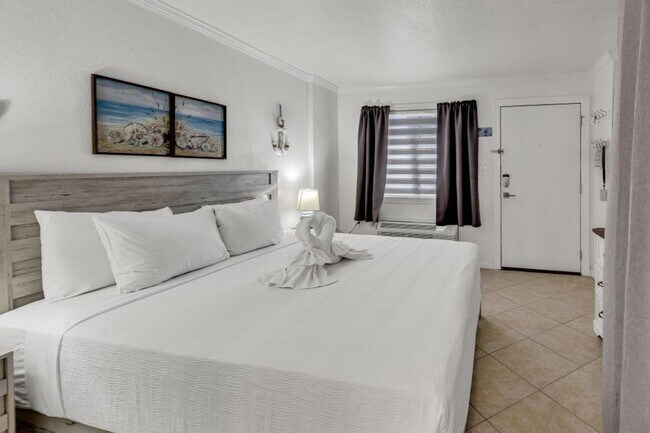 2001 S Ocean Blvd unit ID1266276P, Myrtle Beach, SC 29577 - photo 3