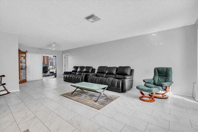 7099 Pond View Ct, Spring Hill, FL 34606 - photo 7