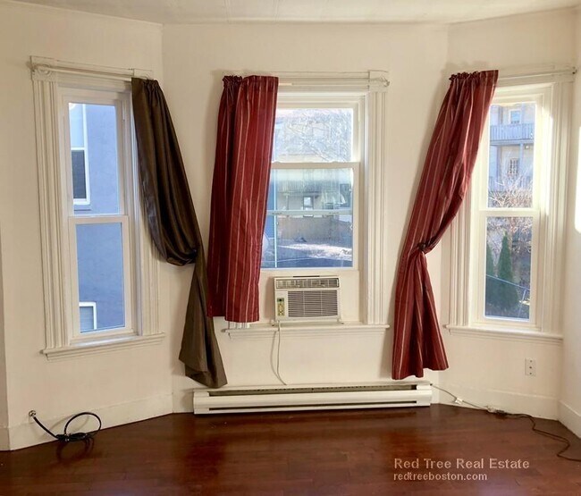 11 Higgins St unit 3, Allston, MA 02134 - photo 7