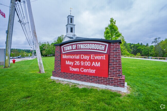 Keep an eye on the Town of Tyngsborough sign for events and other current events happening near you.