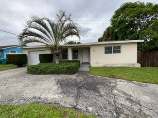 337 SW 14th Ave, Boynton Beach, FL 33435