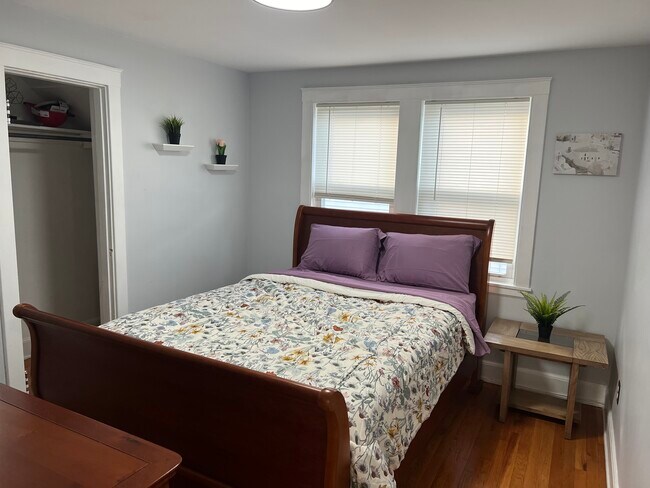 39 Whiton Ave unit 1, Quincy, MA 02169 - photo 3