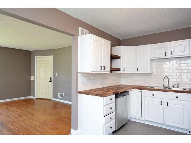 6115 Nicollet Ave unit 6113, Minneapolis, MN 55419 - photo 5