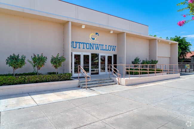 Buttonwillow Elementary School has dozens of effective and excellent teachers and staff.