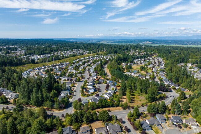 Experience the joys of Silver Firs living in these perfect family homes.