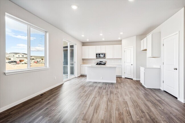 4388 Trader St, Timnath, CO 80547 - photo 3