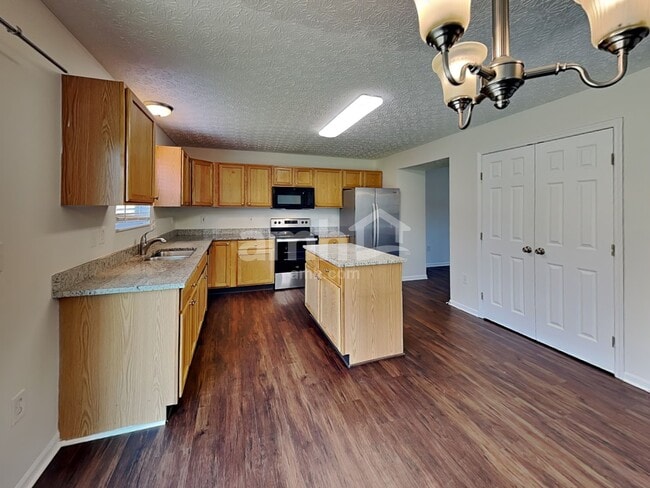 857 Cedar Run Dr, Blacklick, OH 43004 - photo 3