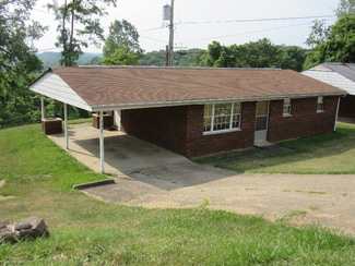 3258 8th St, Huntington, WV 25701