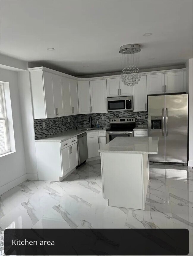 314 S 9th Ave, Mount Vernon, NY 10550 - photo 2