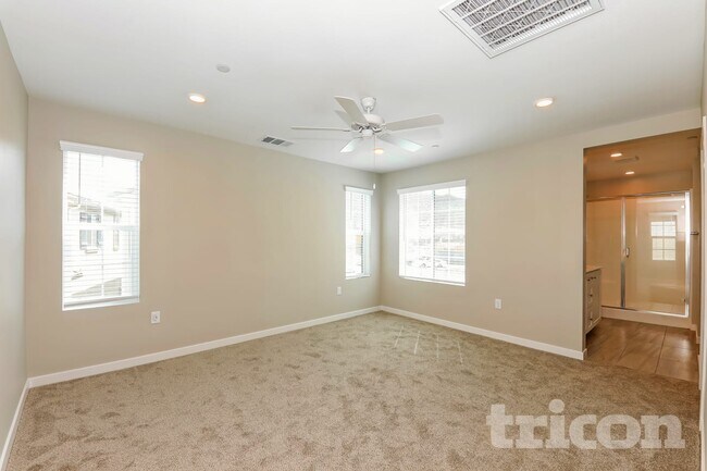 29379 Walnut Tree Way, Winchester, CA 92596 - photo 6