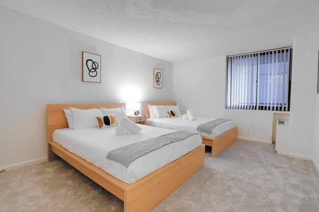 320 23rd St S unit FL7-ID1022524P, Arlington, VA 22202 - photo 4