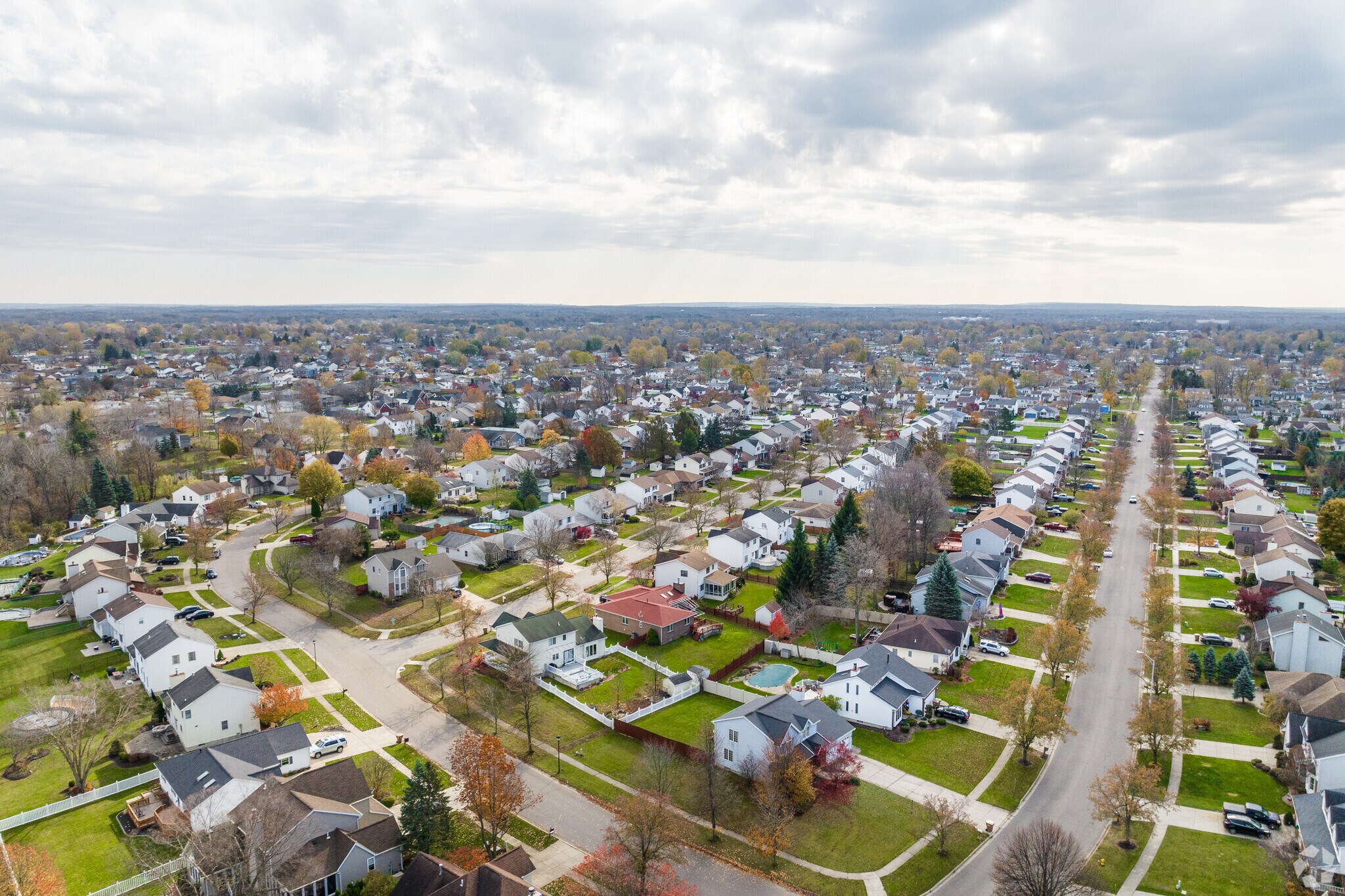 Bellevue is a wonderful suburban neighborhood in New York featuring well maintained streets.