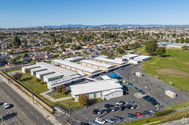F.D. Roosevelt Elementary School serves to community of Lawndale, CA.