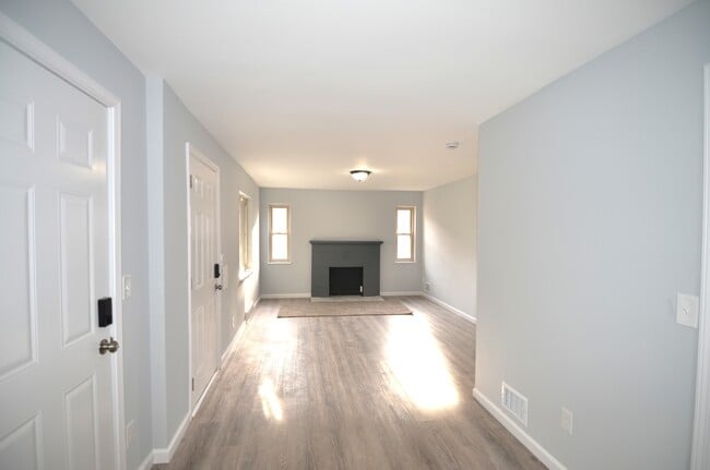 7301 Brookcrest Dr unit 1, Cincinnati, OH 45237 - photo 3