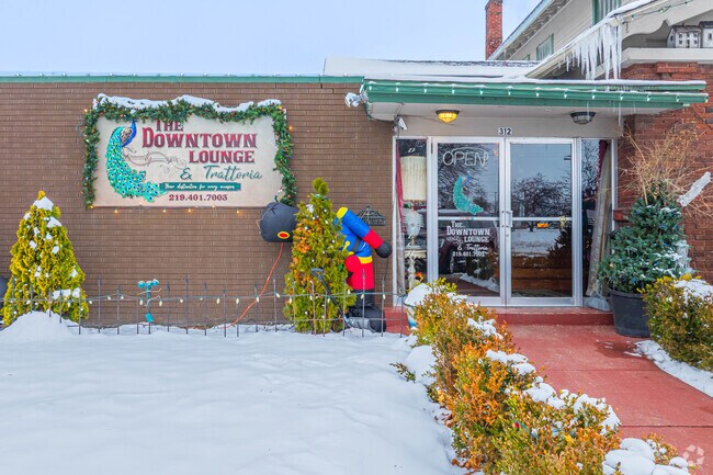 Kentland locals gather at Downtown Lounge for Italian cuisine and community events.