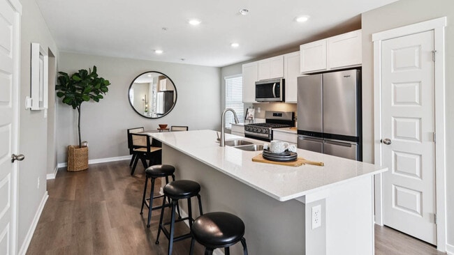 2320 Noble Ln, Yorkville, IL 60560 - photo 4