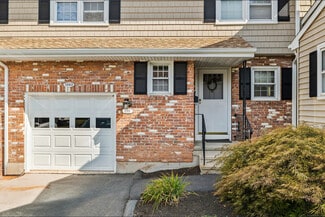 1293 New Britain Ave, West Hartford, CT 06110