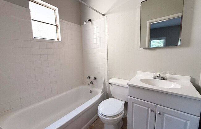 3419 Telford St unit 3419-04, Cincinnati, OH 45220 - photo 5