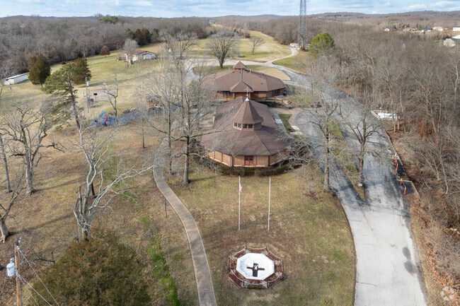 Christian Outreach School in Hillsboro, MO offers various clubs and activities for students.