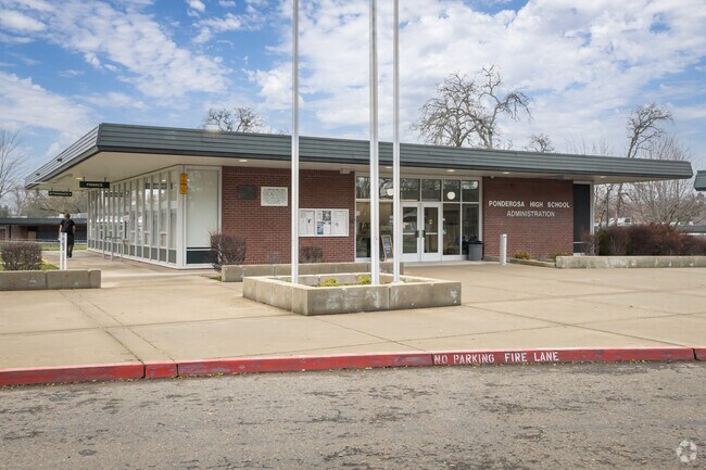 Ponderosa High School offers sports and academic programs to students in Shingle Springs.