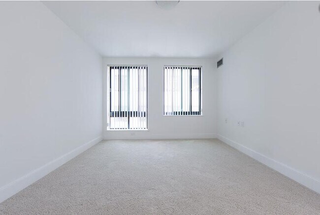 26 Exeter St unit 411, Boston, MA 02116 - photo 7