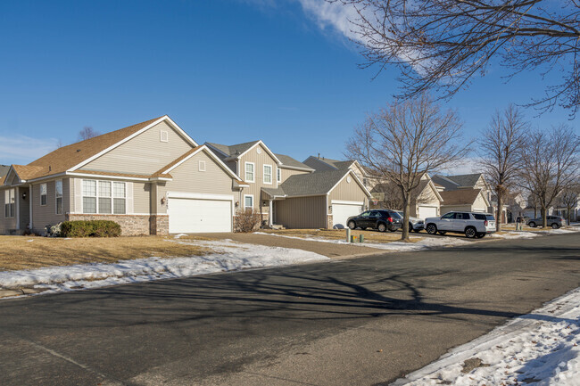 A row of homes in the Cedar Isle neighborhood.