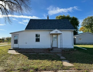 154 Robley St, Monroe, NE 68647