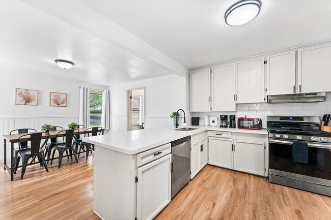 406 Robert Dr unit ID1268434P, Corpus Christi, TX 78412 - photo 2