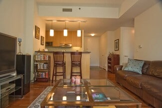 505 Greenwich St Unit 7G, New York, NY 10013