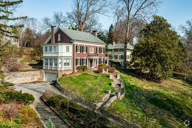 Large single-family homes are common throughout the Tyler Park neighborhood.