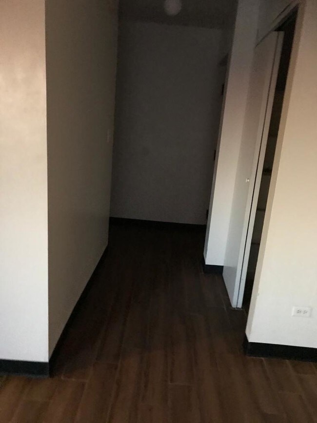 827 College Blvd unit 101, Addison, IL 60101 - photo 4