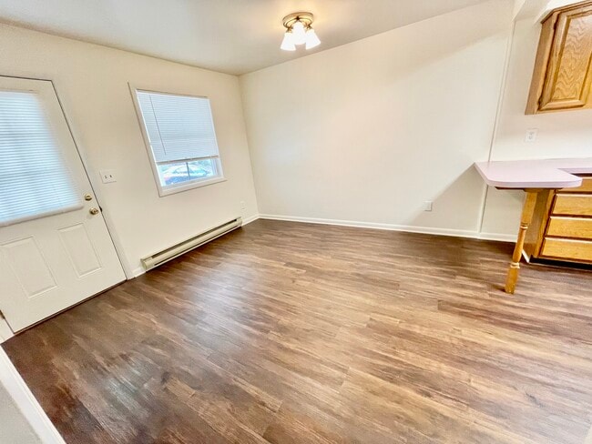 1720 Freeland Rd unit 2, Freeland, MD 21053 - photo 6