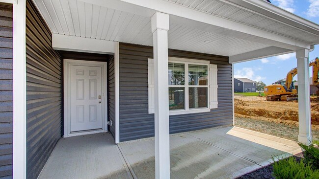 57 Cider Mill Dr, Ashville, OH 43103 - photo 4