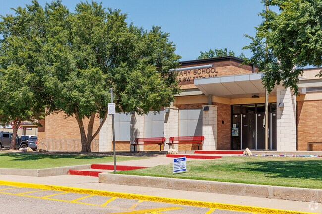 Ridgecrest Elementary School is located on a quiet street in Amarillo.