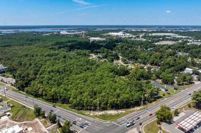 Carolina Beach Road sits on Longleaf Park eastern boarder.