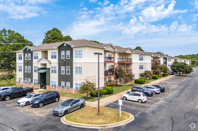 Ample Parking Available to Student Residents