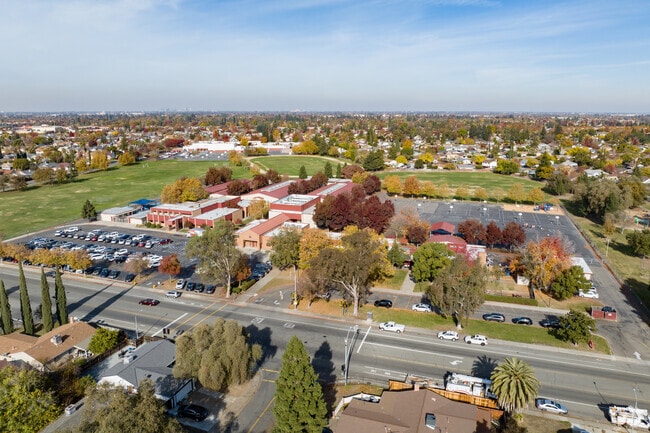 The student population at Prairie Elementary School is 876.