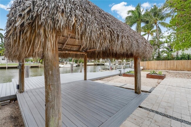 7601 NE 9th Ave, Miami, FL 33138 - photo 3