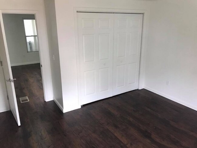 102 N Gilfillan St, Franklin, PA 16323 - photo 4