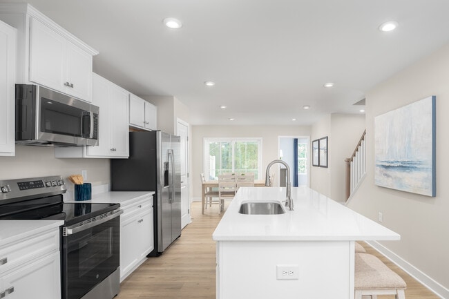 107 Picard Loop unit 36924085, Santee, SC 29142 - photo 4