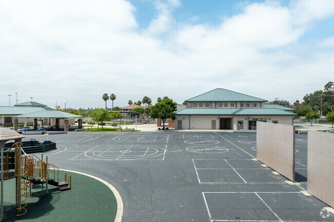 Back top play area at the Heritage Elementary School.