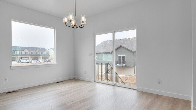 842 N Chillingham Dr, Salem, UT 84653 - photo 6