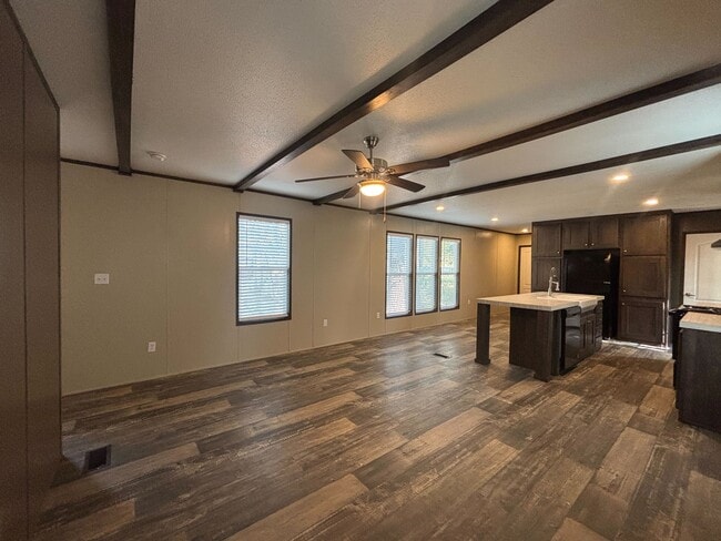 1612 N 6th St, Conroe, TX 77301 - photo 3