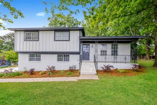 1287 Glenridge Ln, Bessemer, AL 35022