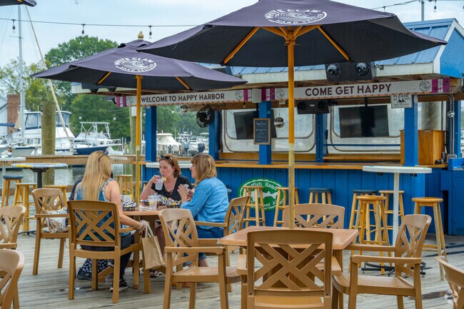 Drink in the day with your friends and family at the Happy Harbor.