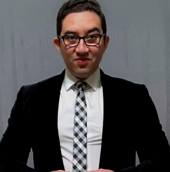 Agent Photo