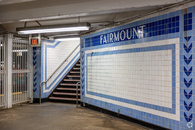 The Fairmount Subway Station allows residents to quickly access other parts of Philadelphia.